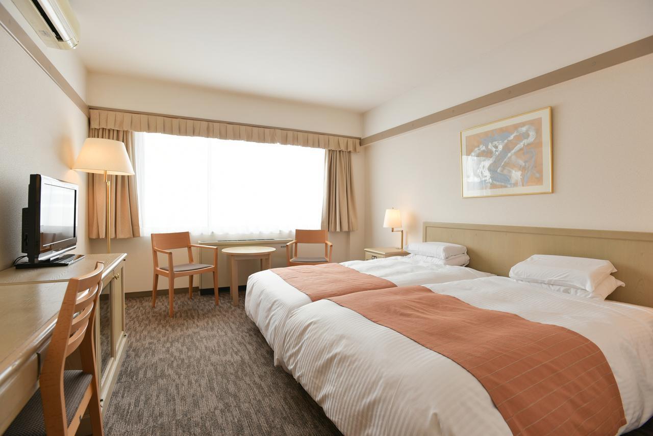Sahoro Resort Hotel Shintoku Экстерьер фото