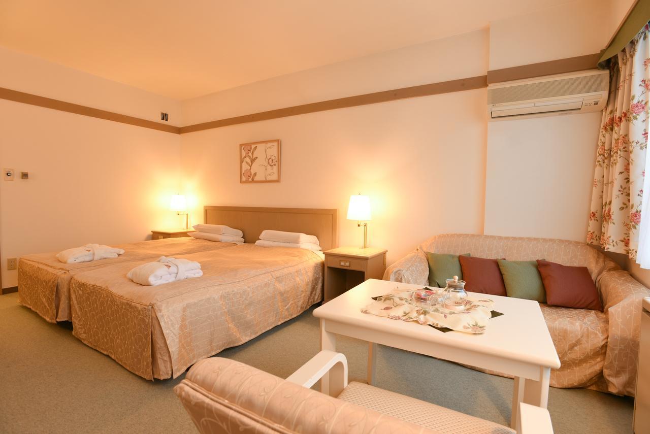 Sahoro Resort Hotel Shintoku Экстерьер фото