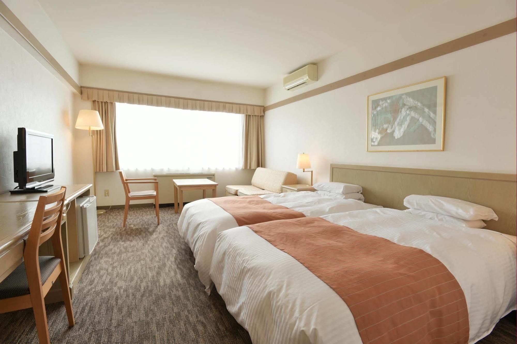 Sahoro Resort Hotel Shintoku Экстерьер фото
